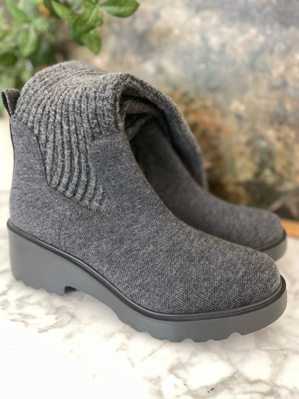 Vivaia Eduarda Knee High Wool Tall Boots Chunky Rich Gray Water Repellent $249 - Picture 6 of 13